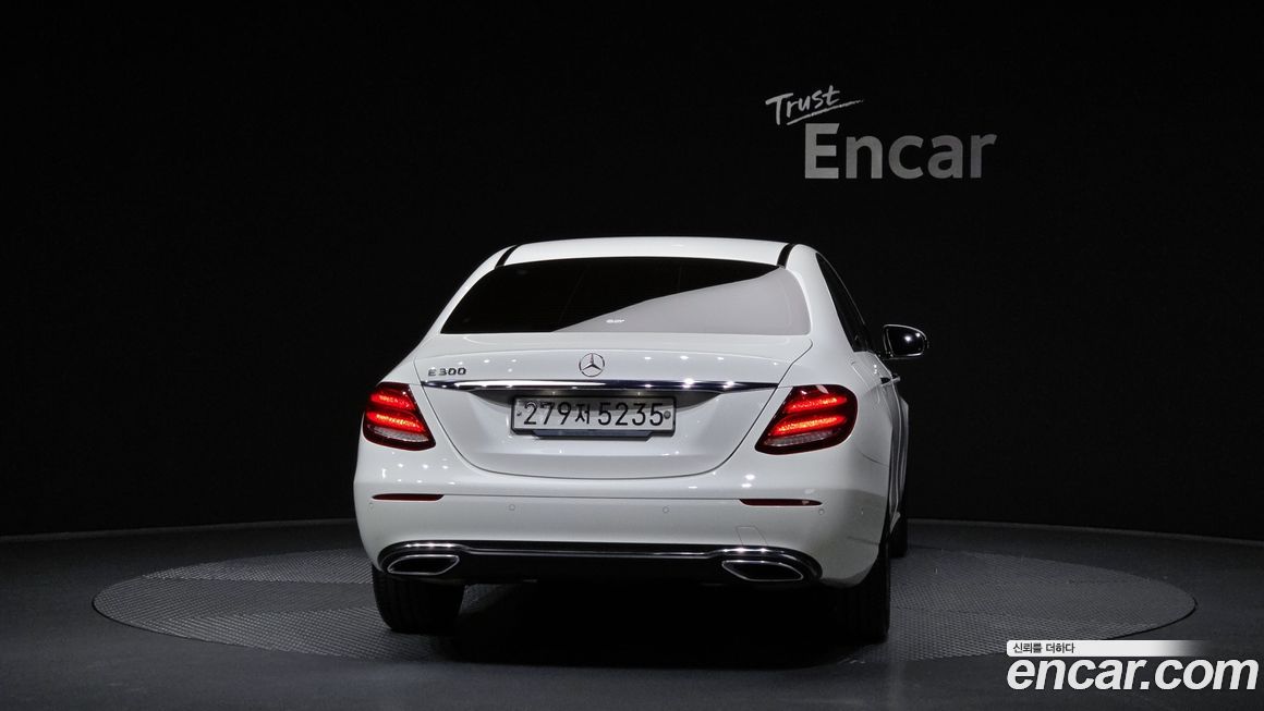 Mercedes-Benz E-Class 2020