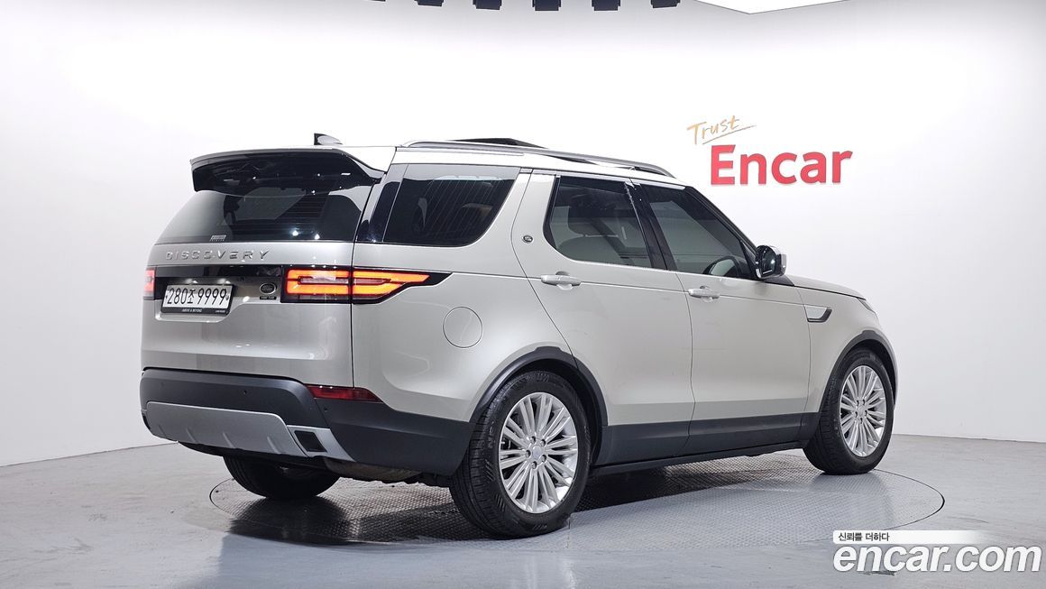 Land Rover Discovery 2017