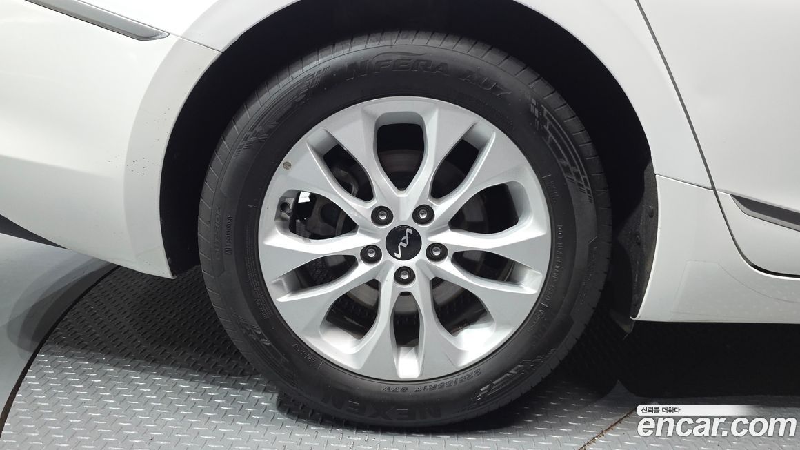 Kia K8 2022