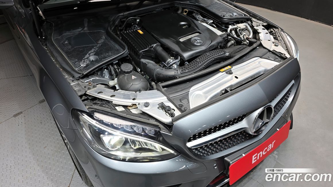 Mercedes-Benz C-Class 2017