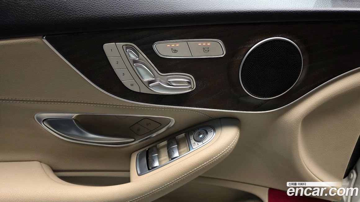 Mercedes-Benz C-Class 2018