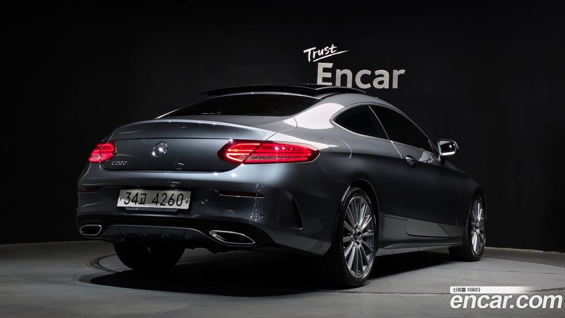 Mercedes-Benz C-Class 2017