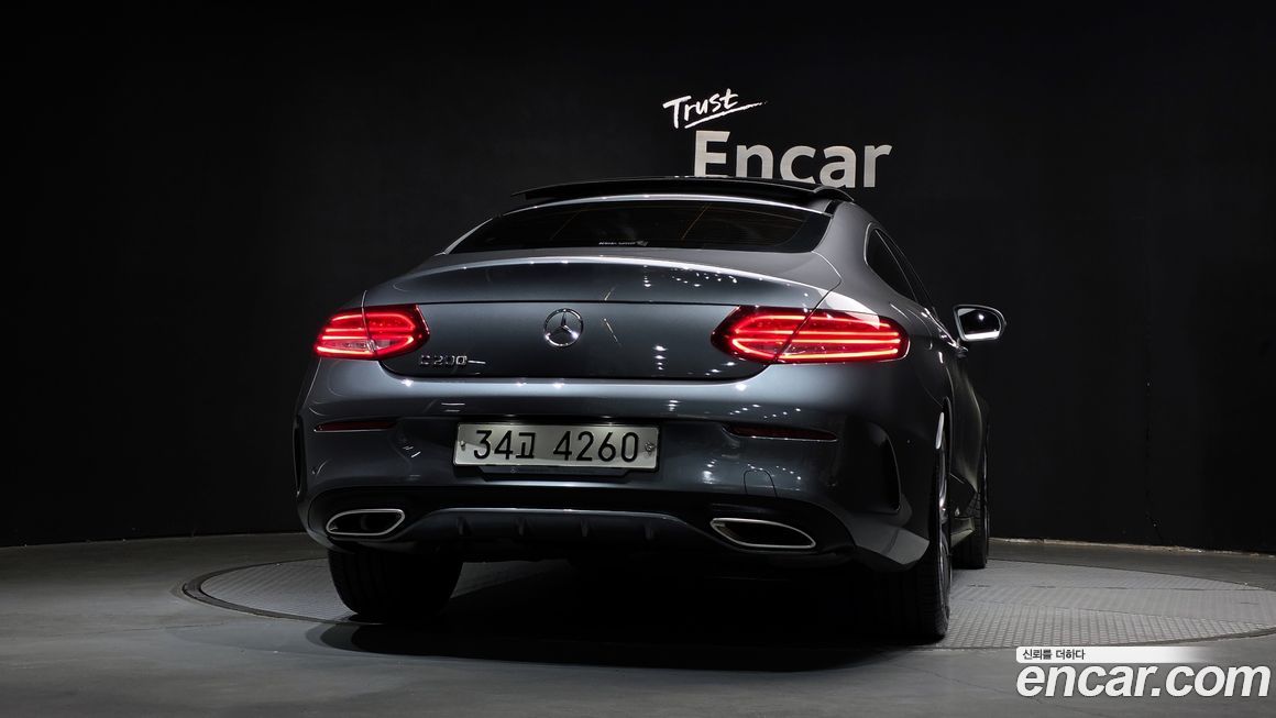 Mercedes-Benz C-Class 2017
