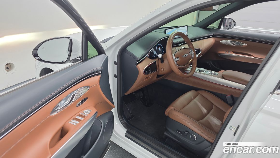 Genesis GV70 2023