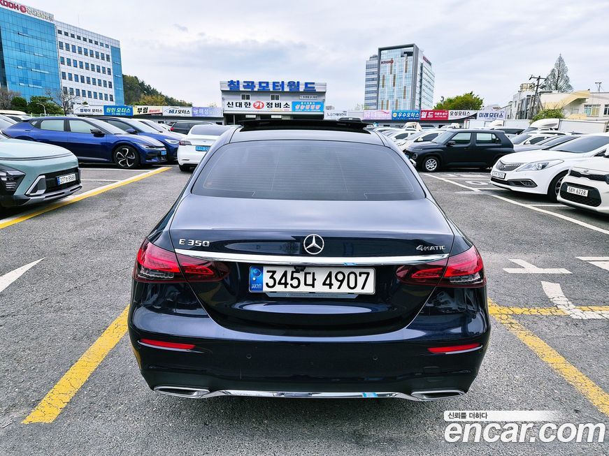 Mercedes-Benz E-Class 2021