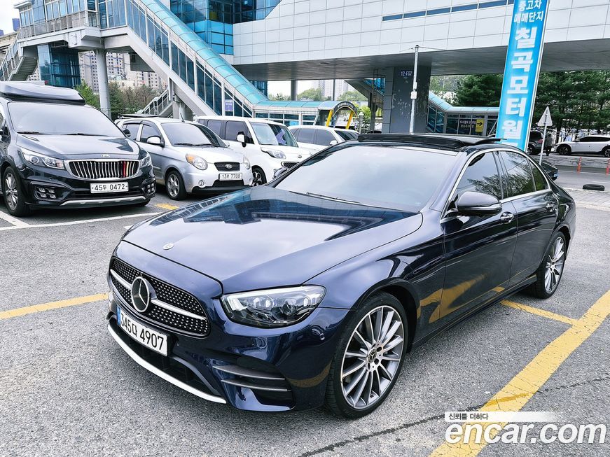Mercedes-Benz E-Class 2021