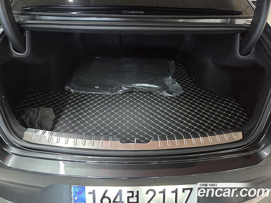 Kia K8 2025
