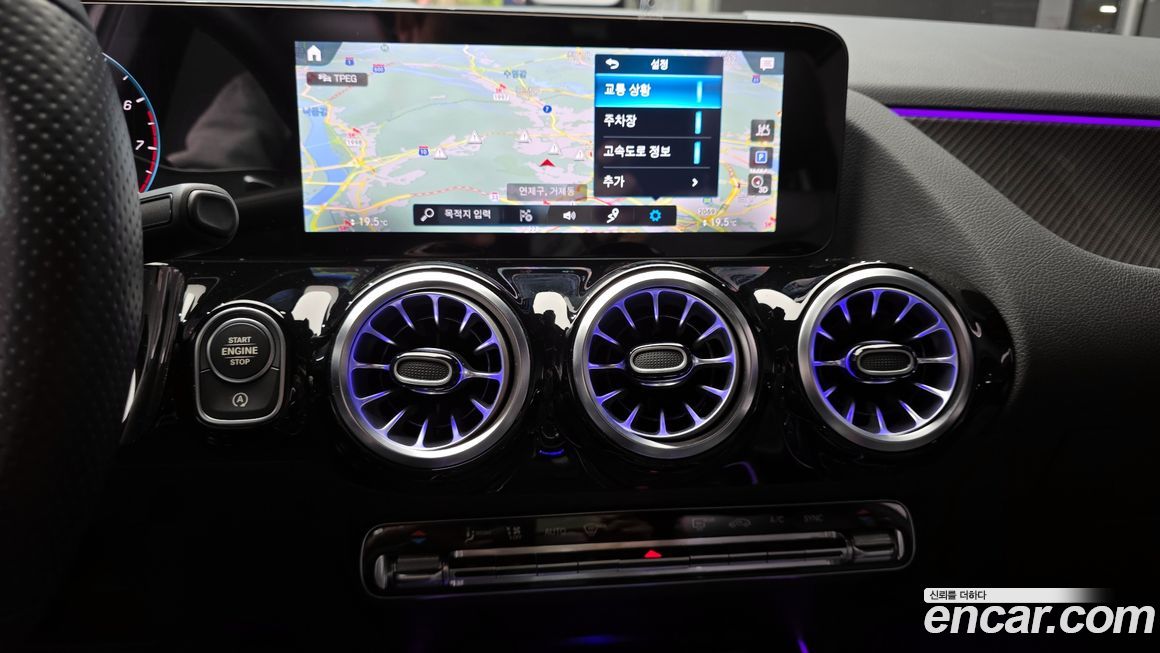 Mercedes-Benz GLA-Class 2022