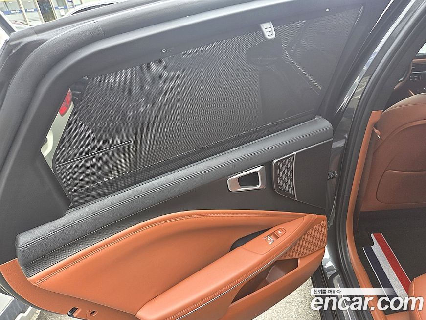 Kia K8 2025