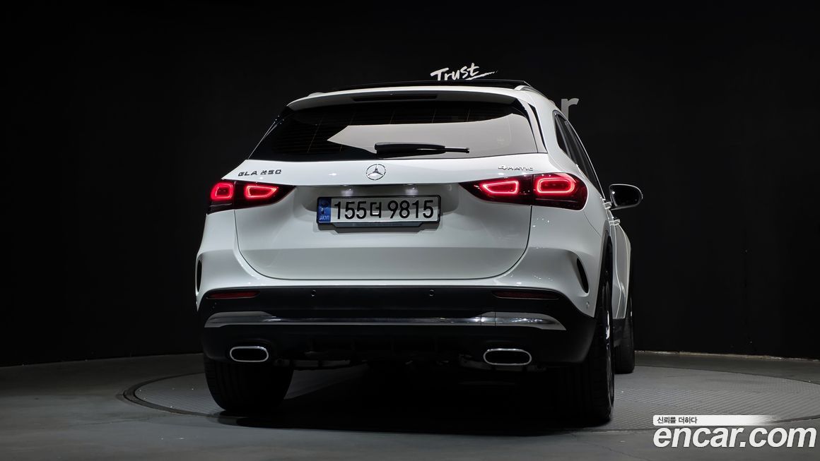 Mercedes-Benz GLA-Class 2022