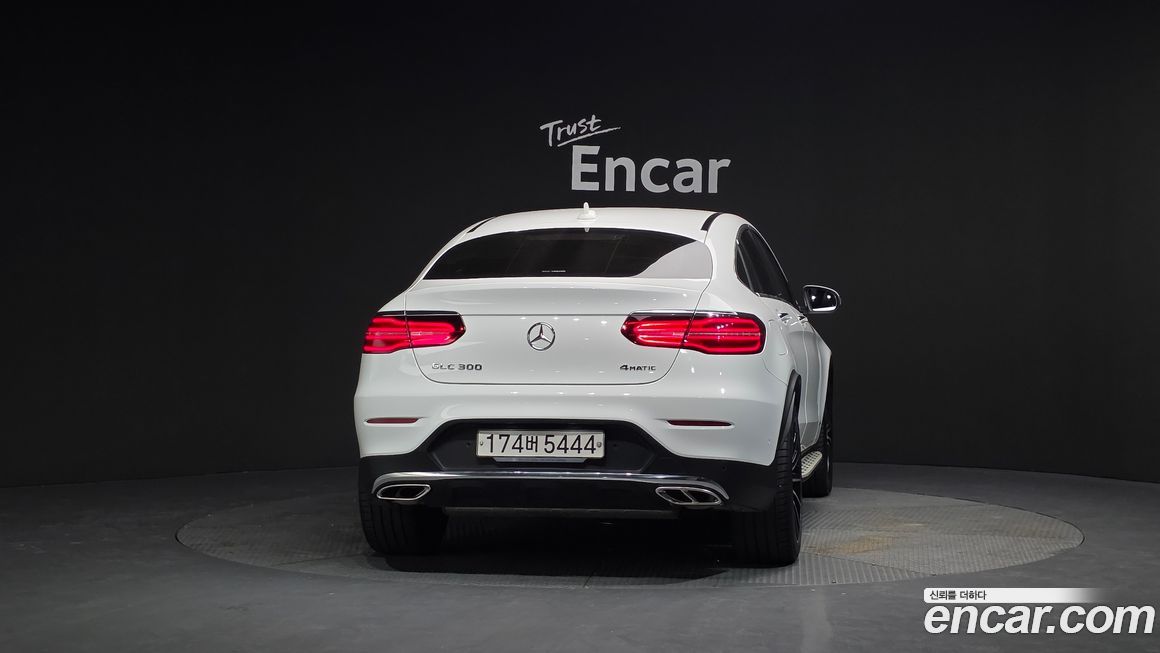 Mercedes-Benz GLC-Class 2019
