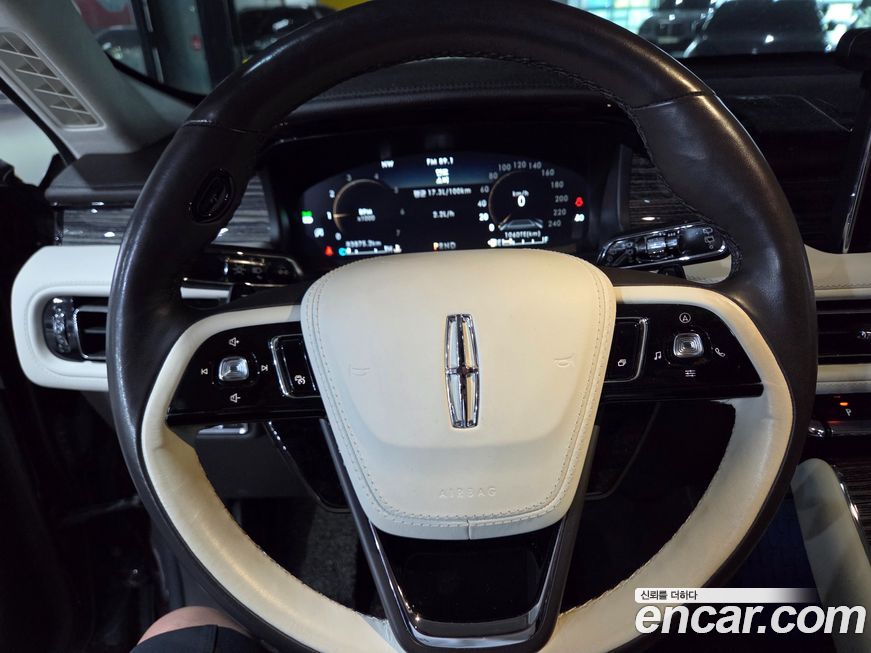 Lincoln Aviator 2021