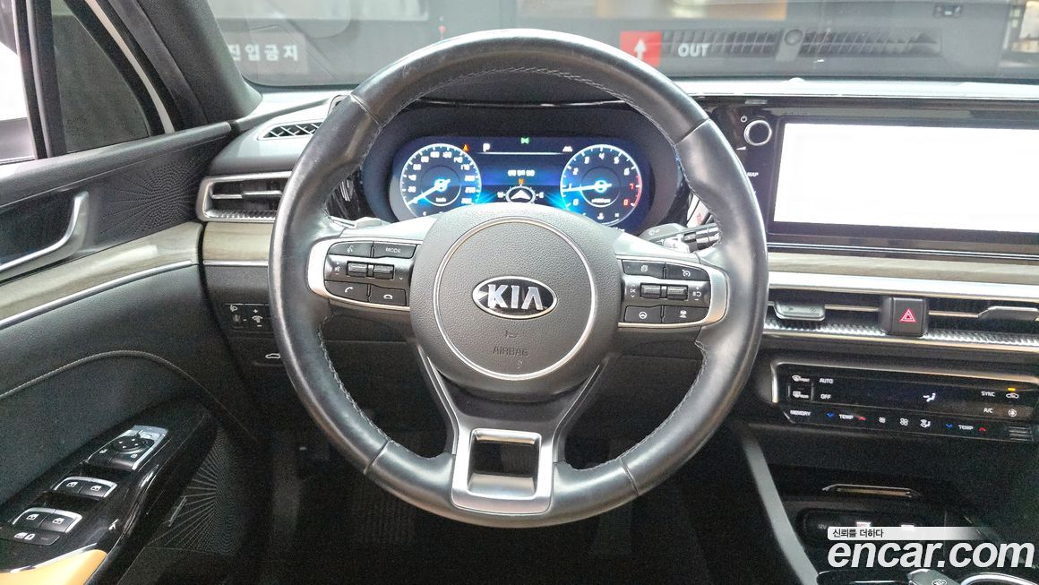 Kia K5 2021