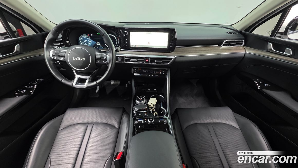 Kia K5 2023