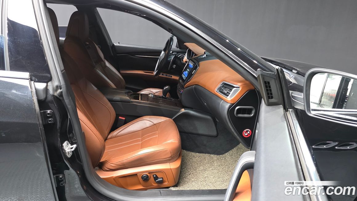 Maserati Ghibli 2018