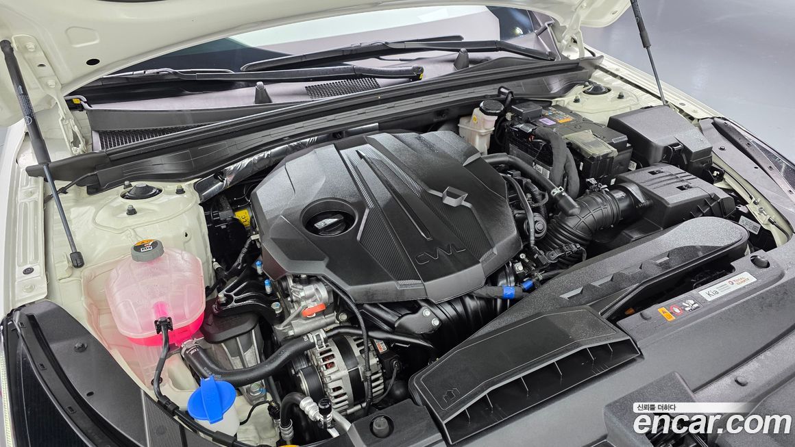 Kia K5 2023