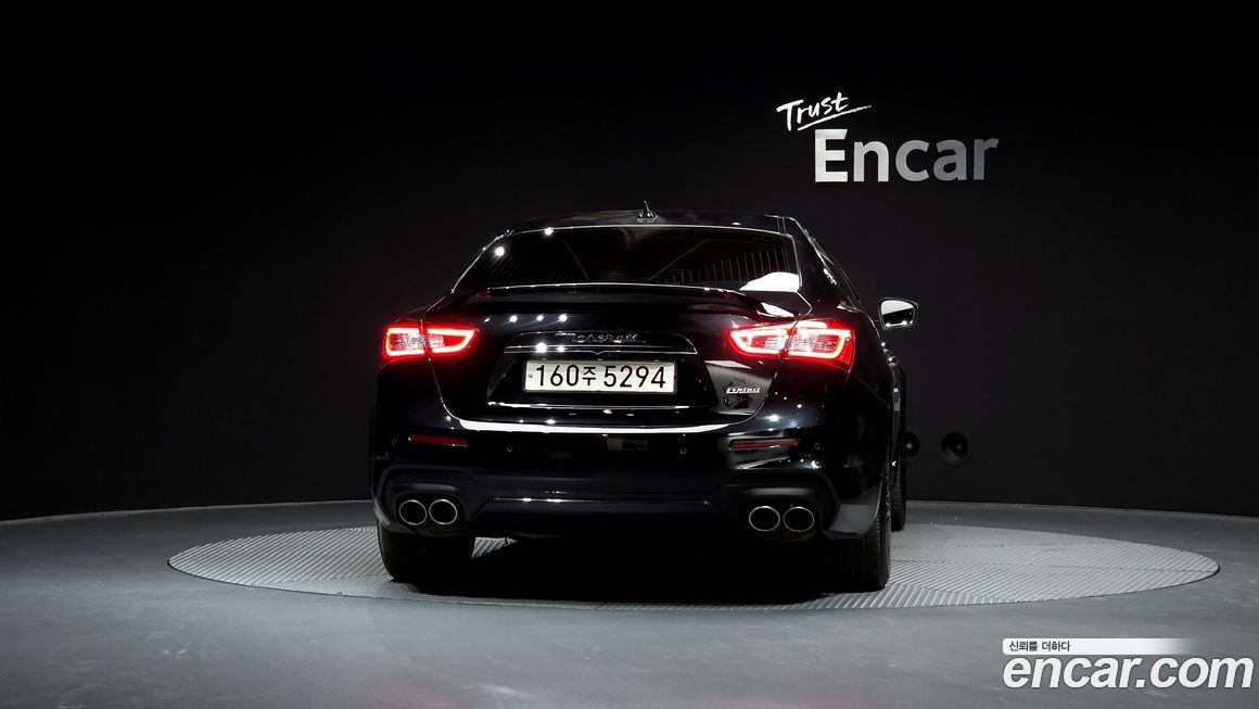Maserati Ghibli 2018