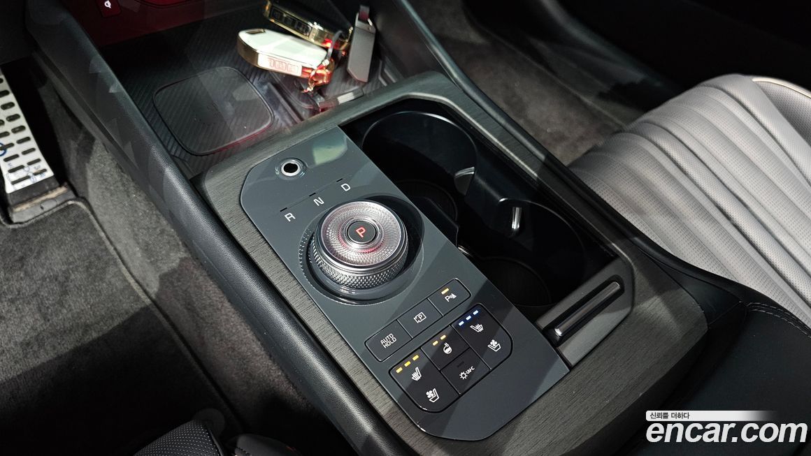 Kia K8 2025