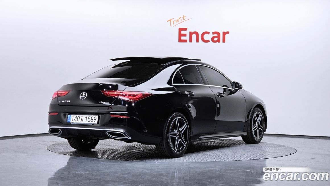 Mercedes-Benz CLA-Class 2021