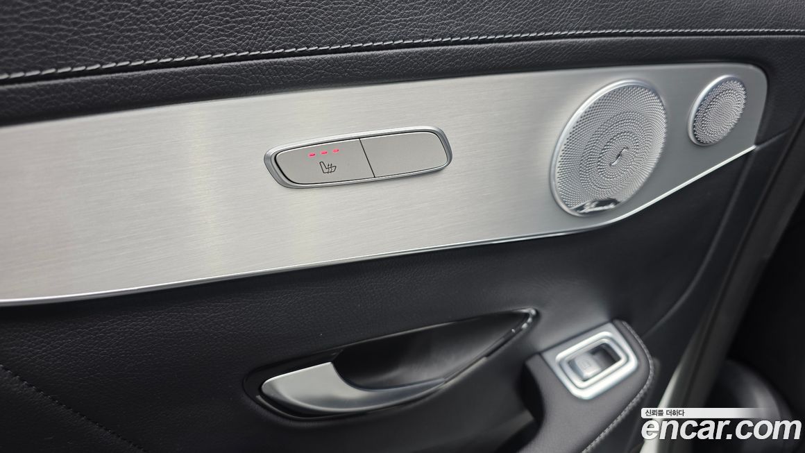 Mercedes-Benz GLC-Class 2019