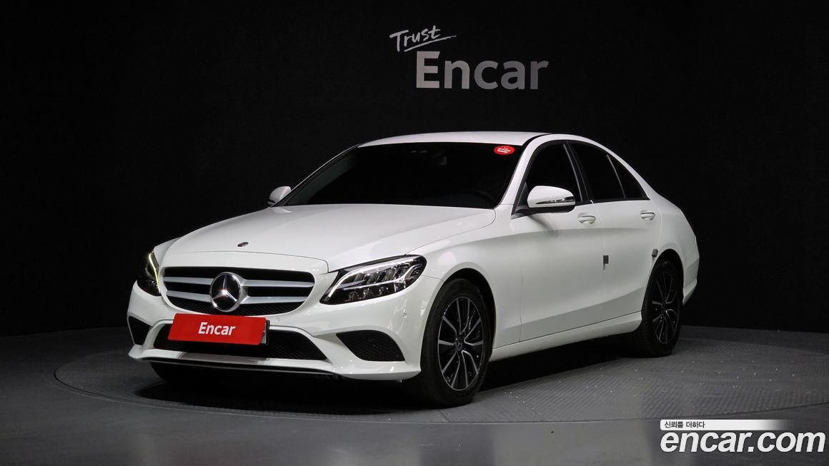 Mercedes-Benz C-Class 2020