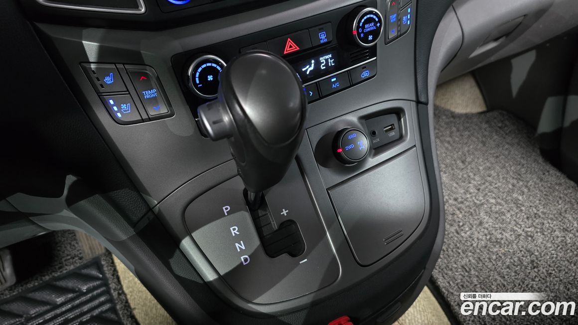 Hyundai Starex 2019