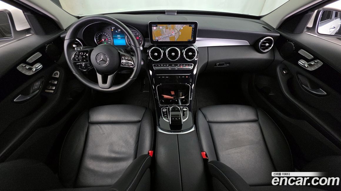 Mercedes-Benz C-Class 2020