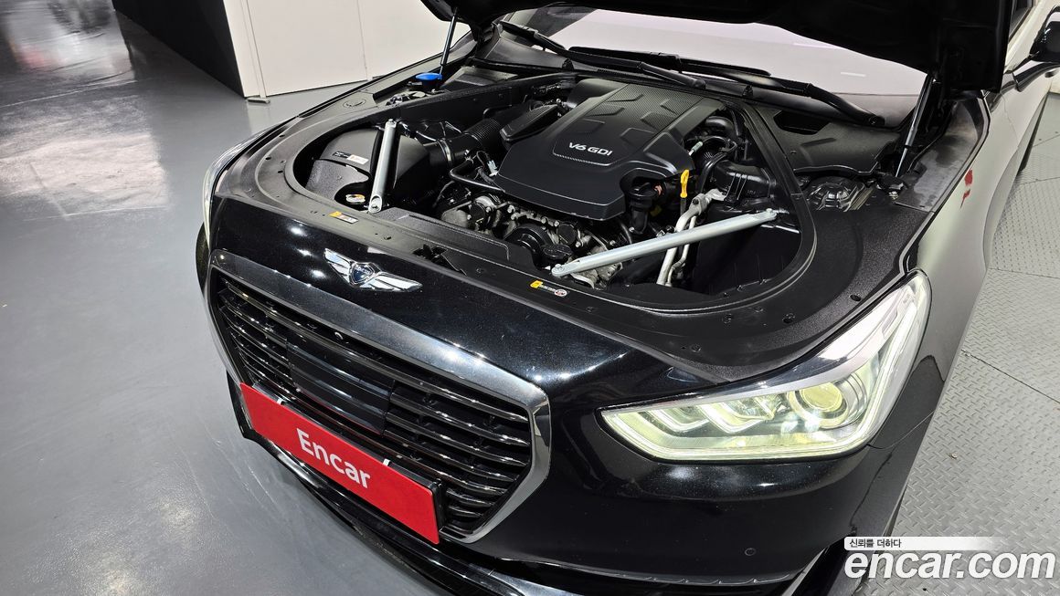 Genesis EQ900 2016