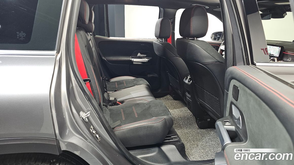 Mercedes-Benz GLB-Class 2022