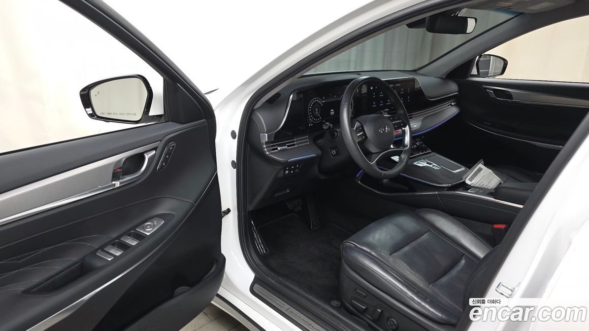 Hyundai Grandeur 2020