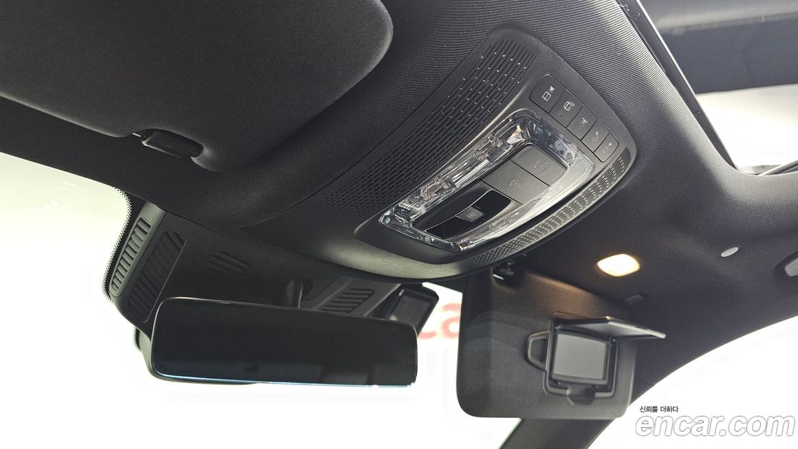 Mercedes-Benz GLB-Class 2022