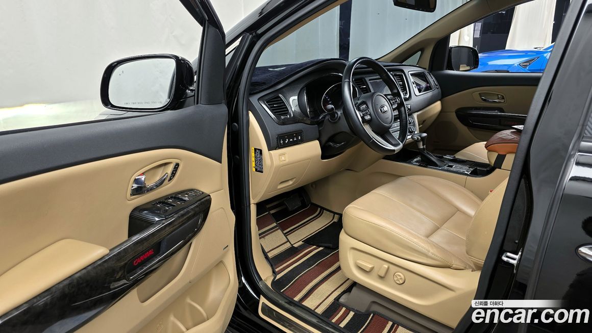 Kia Canival 2019