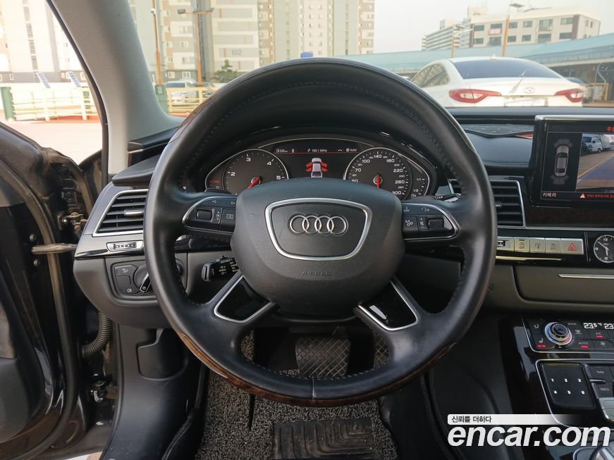 Audi A8 2015