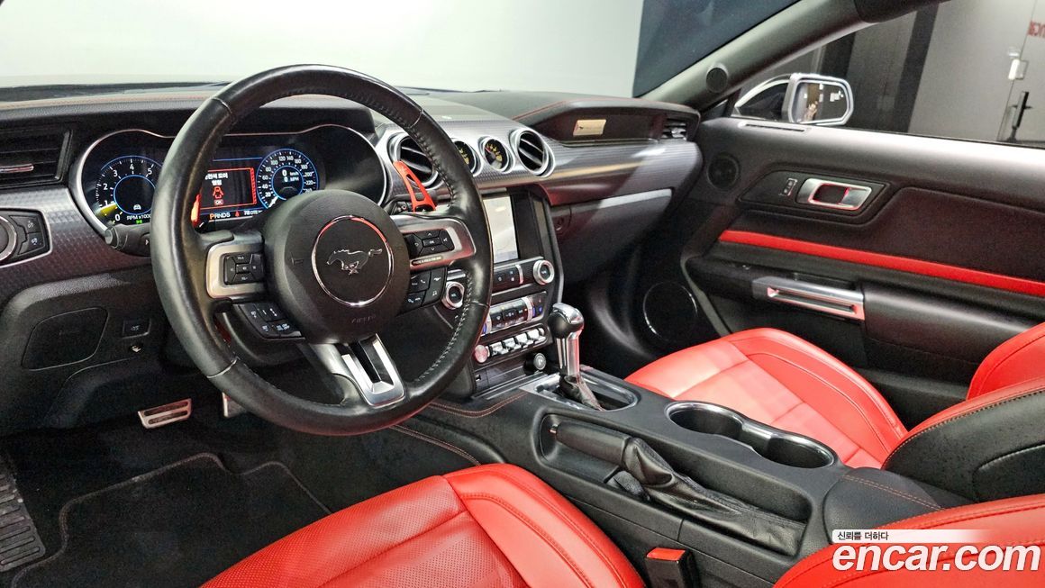 Ford Mustang 2019