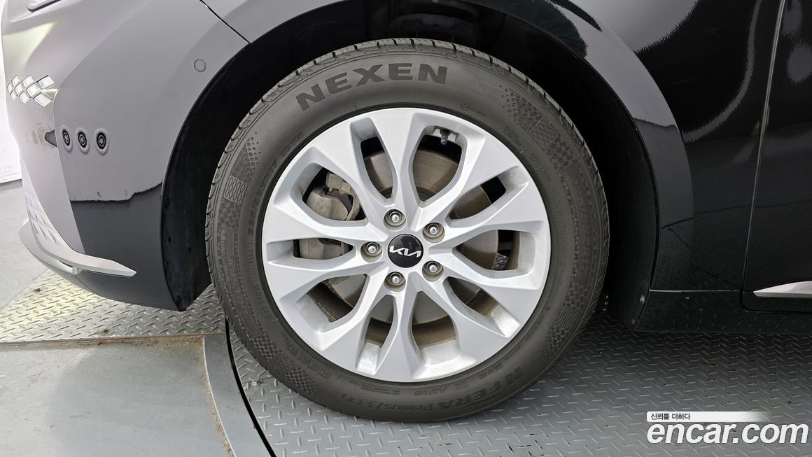 Kia K8 2023