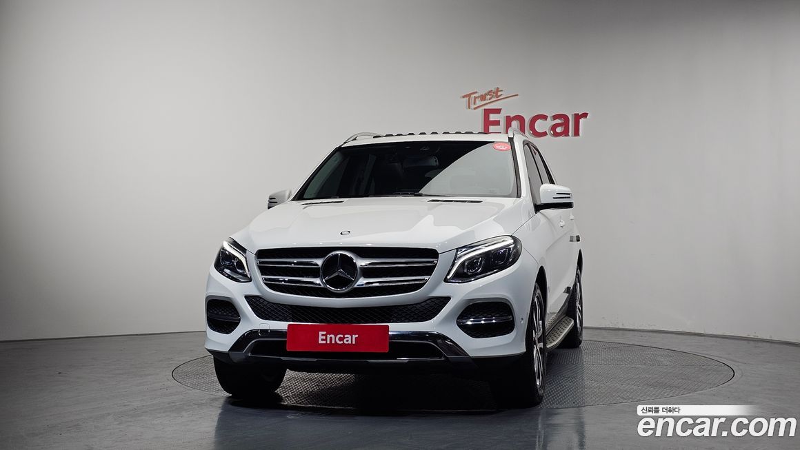Mercedes-Benz GLE-Class 2016