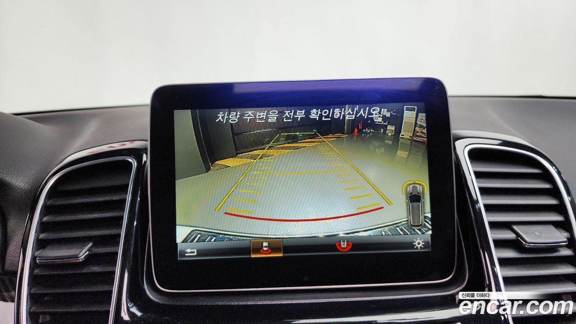 Mercedes-Benz GLE-Class 2016