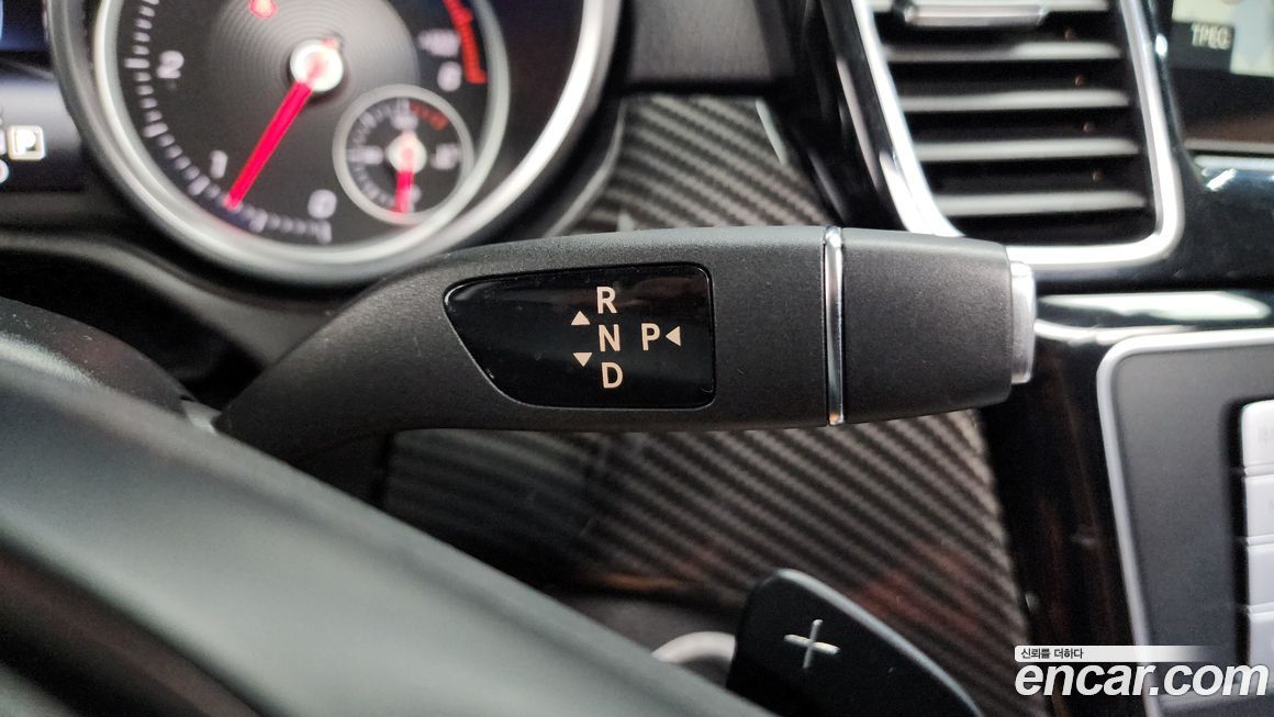 Mercedes-Benz GLE-Class 2016