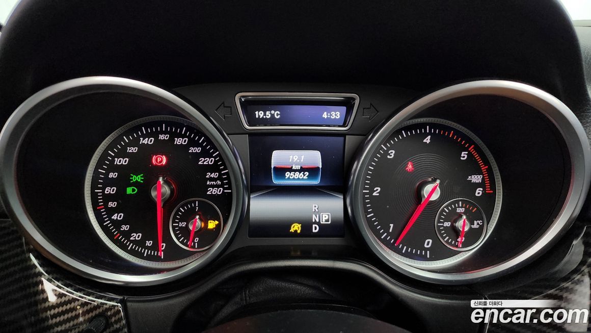 Mercedes-Benz GLE-Class 2016