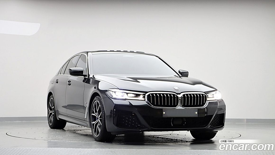 BMW 5-Series 2021