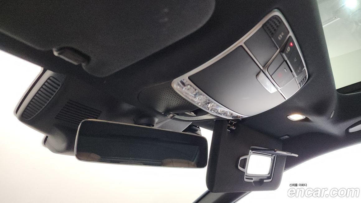 Mercedes-Benz S-Class 2020