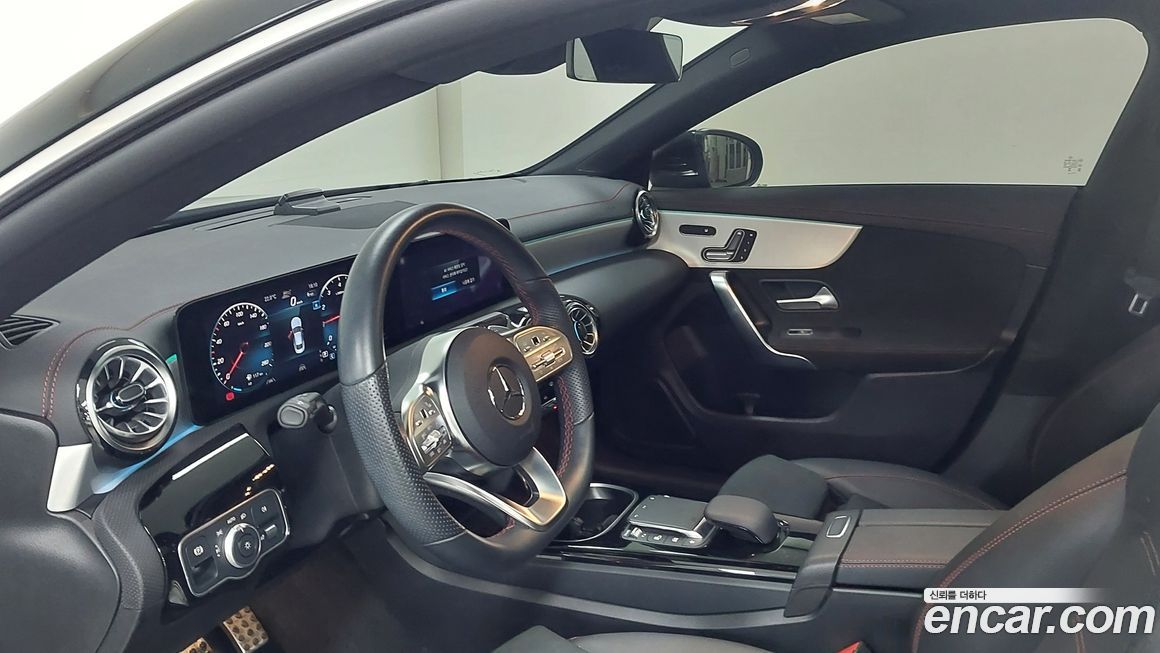 Mercedes-Benz CLA-Class 2023