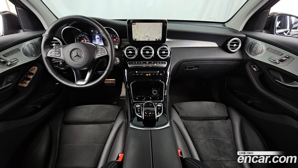 Mercedes-Benz GLC-Class 2019