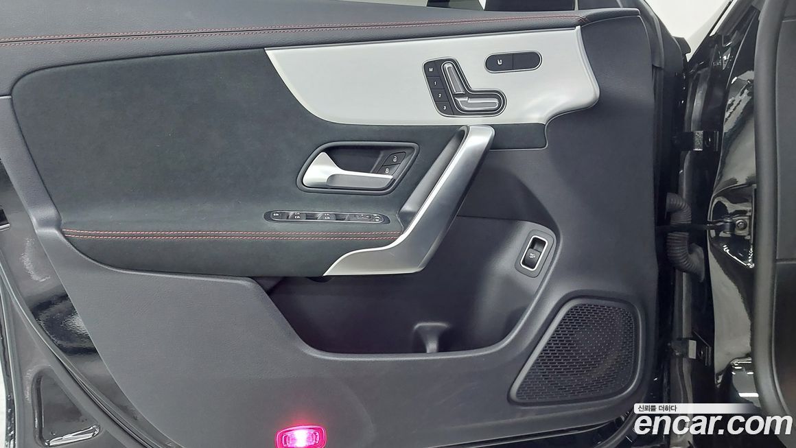 Mercedes-Benz CLA-Class 2023