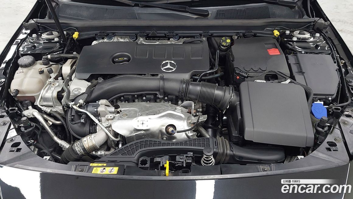 Mercedes-Benz CLA-Class 2023