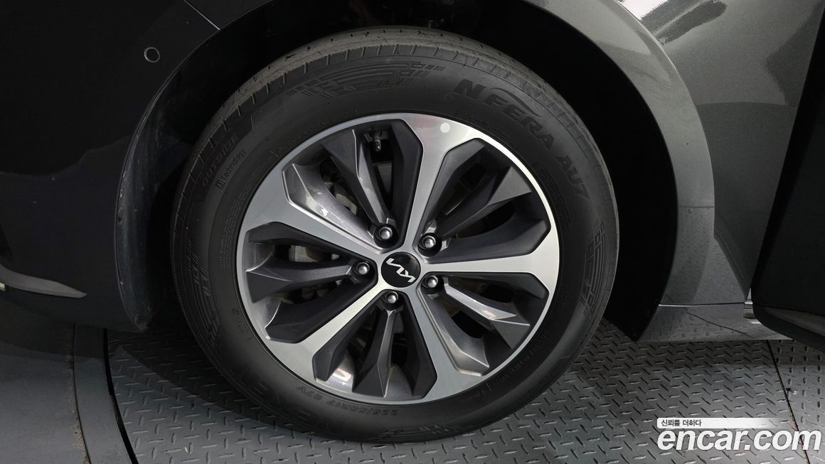 Kia K8 2023