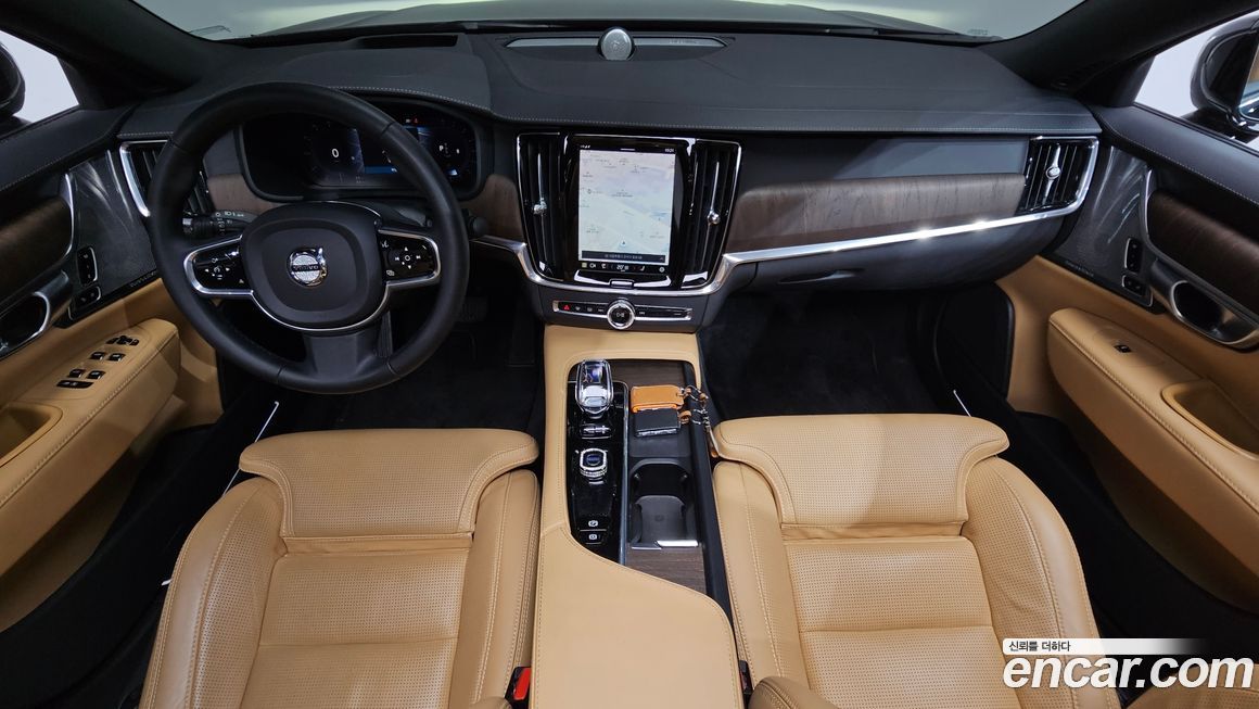 Volvo S90 2023