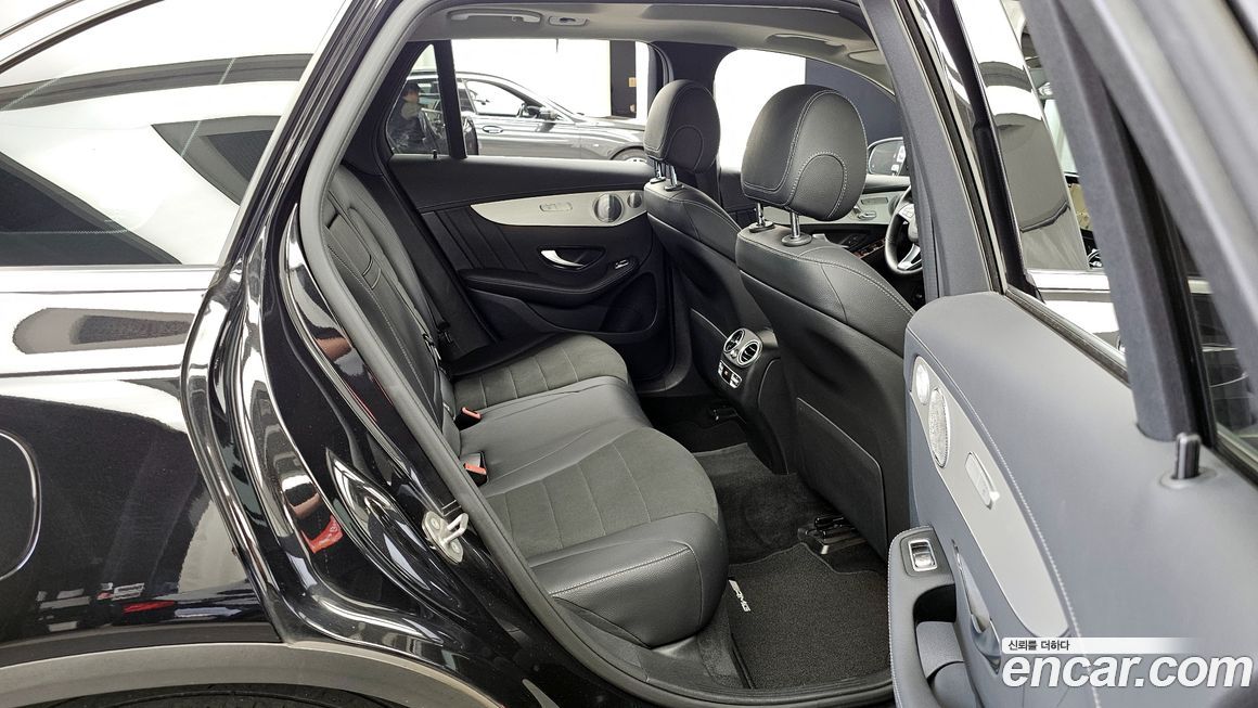 Mercedes-Benz GLC-Class 2019