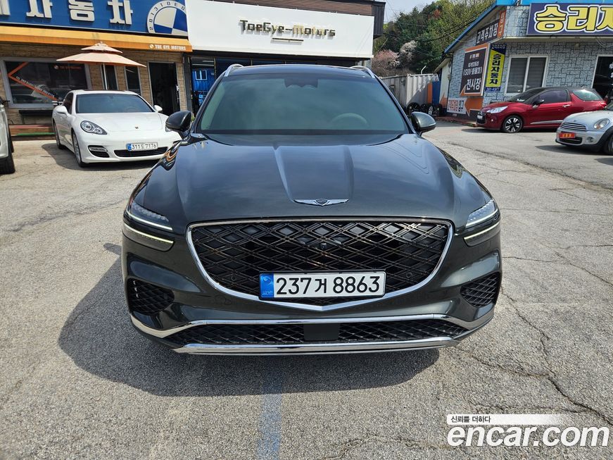 Genesis GV70 2025