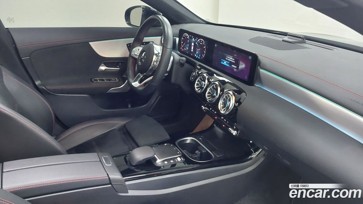 Mercedes-Benz CLA-Class 2023